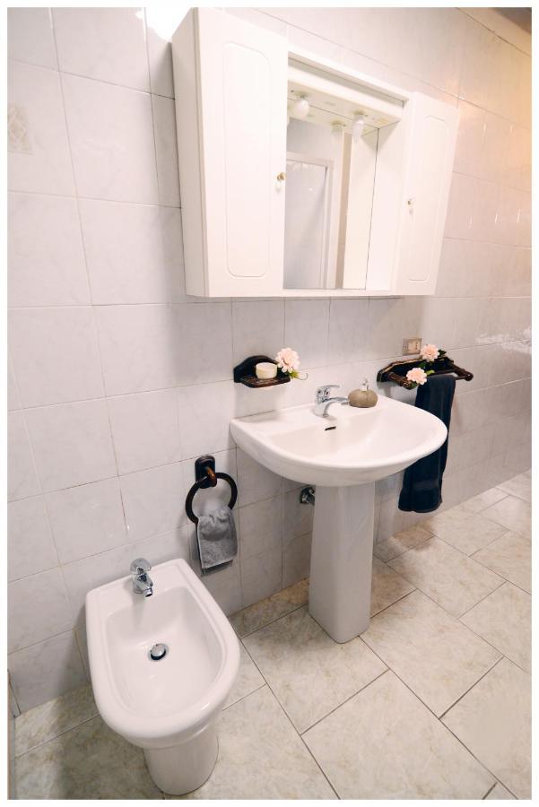 Il Villino Apartments Bari Buitenkant foto
